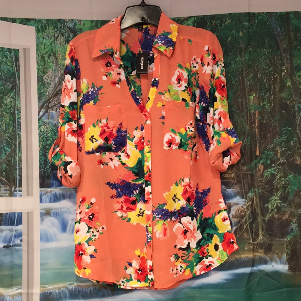 Coral Background w/ Garden Floral Portofino